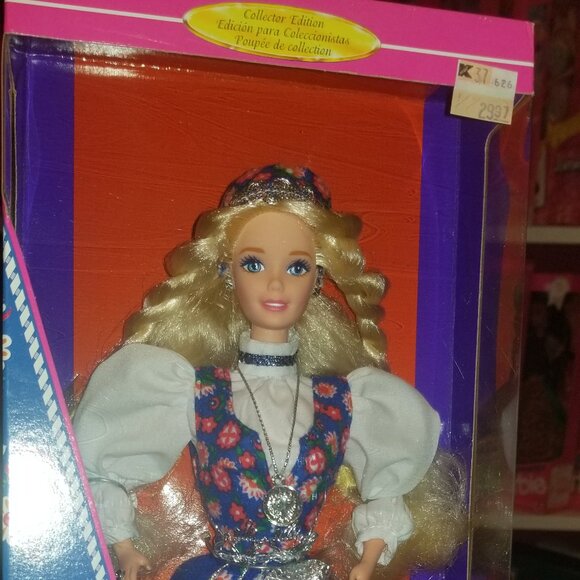 1993 Norwegian Barbie Doll NIB - Picture 7 of 7